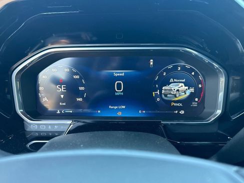 New 2026 Chevrolet Silverado 2500 ZR2 AWD/4WD image 29