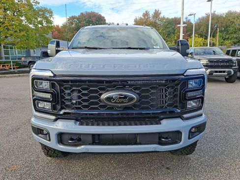 New 2026 Ford F250 Lariat w/ Tremor Off-Road Package image 2