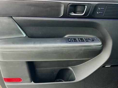 Used 2024 Hyundai Santa Fe Calligraphy image 17