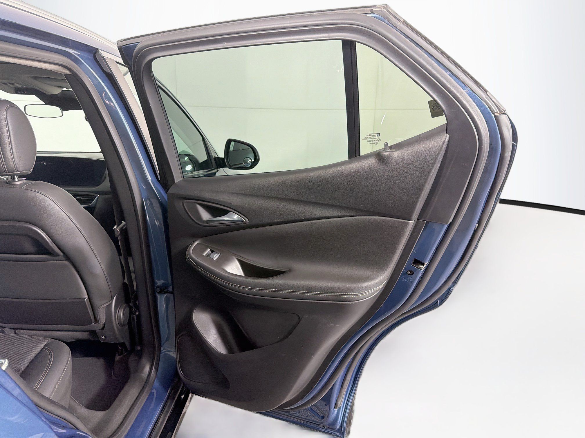 Used 2024 Buick Encore GX Sport Touring w/ Experience Buick Package FWD image 30