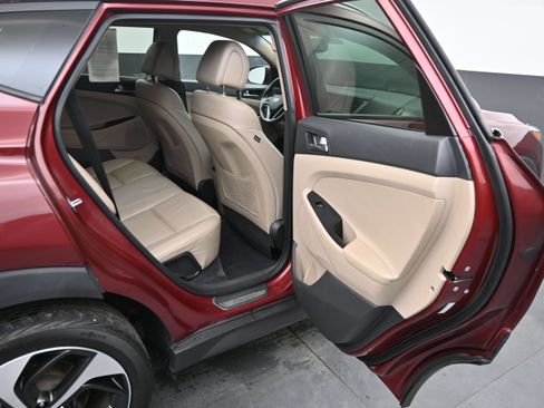 Used 2016 Hyundai Tucson Limited FWD image 10