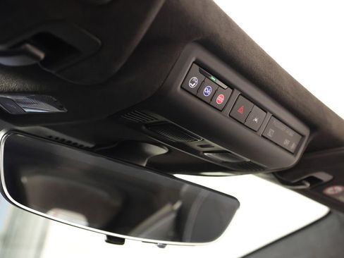 Used 2025 Chevrolet Corvette Z06 RWD image 33