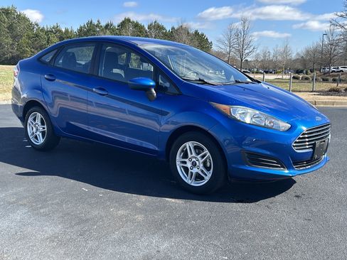 Used 2019 Ford Fiesta SE image 22