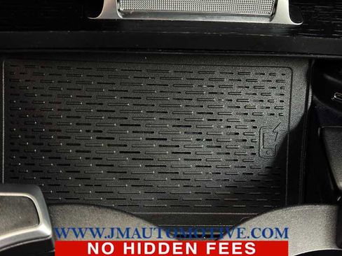 Used 2023 Mercedes-Benz GLE 450 4MATIC image 38