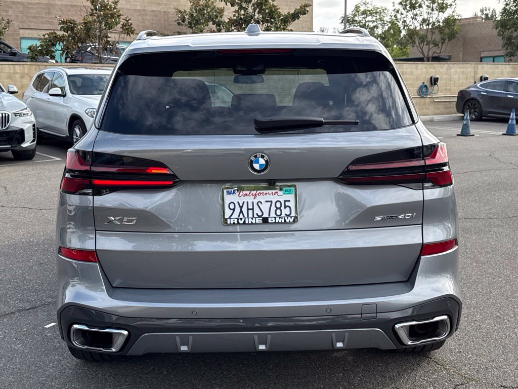 Used 2026 BMW X5 sDrive40i w/ M Sport Package RWD image 10