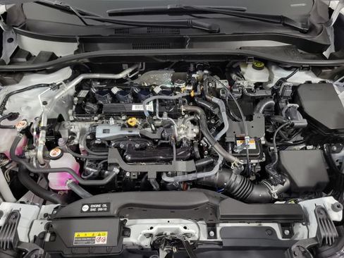 Used 2025 Toyota Corolla Cross AWD Hybrid image 12