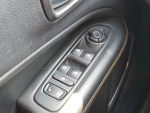 Used 2020 Jeep Compass Limited AWD/4WD image 19