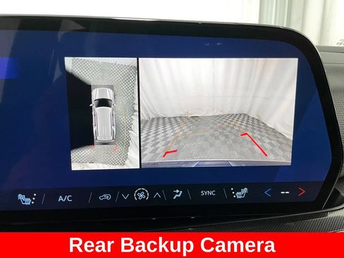 Used 2025 Chevrolet Tahoe RST w/ RST Performance Edition AWD/4WD image 3