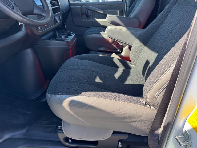 Used 2025 GMC Savana 2500 w/ Driver Convenience Package RWD image 14