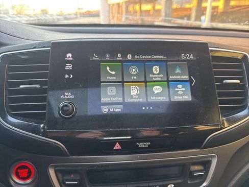 Used 2022 Honda Pilot Special Edition image 13