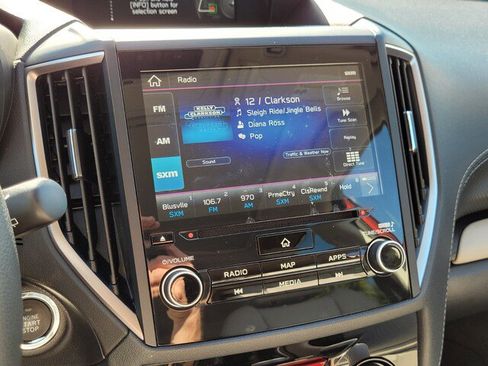 Used 2023 Subaru Forester Limited image 22