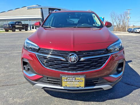 Used 2022 Buick Encore GX Essence w/ Experience Buick Package image 3