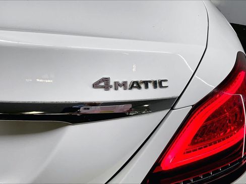 Used 2019 Mercedes-Benz C 300 4MATIC Sedan image 10