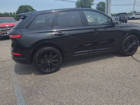 Used 2023 Lincoln Corsair AWD w/ Equipment Group 101A image 19