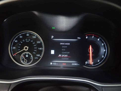 Used 2024 Genesis GV80 2.5T AWD/4WD image 29