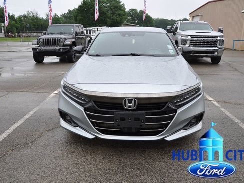 Used 2022 Honda Accord Sport image 8