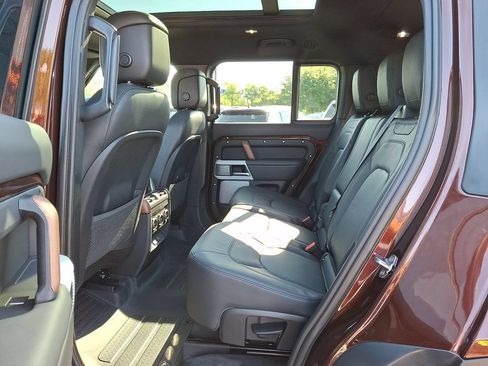 Used 2024 Land Rover Defender 130 S AWD/4WD image 10