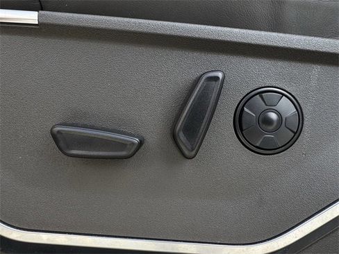 Used 2026 Ford F450 Platinum w/ Platinum Plus Package image 27