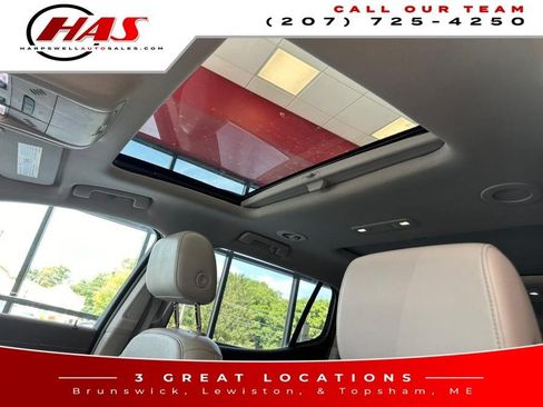 Used 2021 GMC Acadia SLT image 15