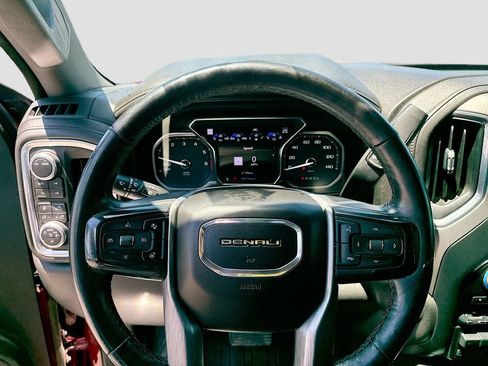 Used 2020 GMC Sierra 1500 Denali w/ Technology Package AWD/4WD image 14