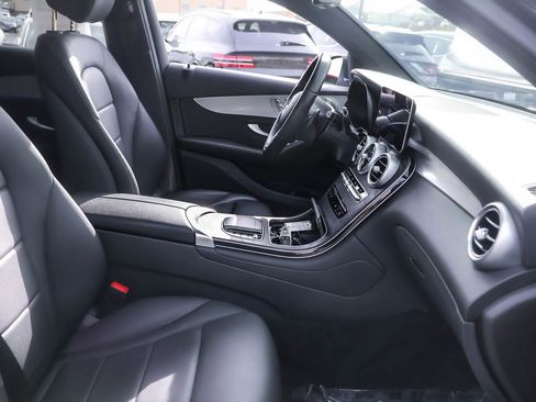 Used 2021 Mercedes-Benz GLC 300 4MATIC Coupe image 32