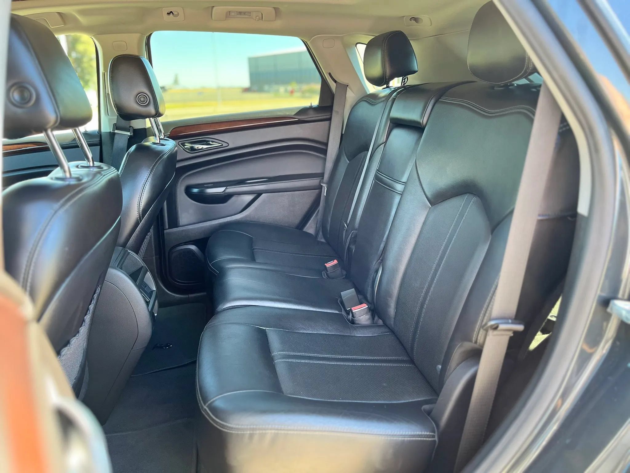 Used 2015 Cadillac SRX Performance w/ Driver Awareness Package AWD/4WD image 12