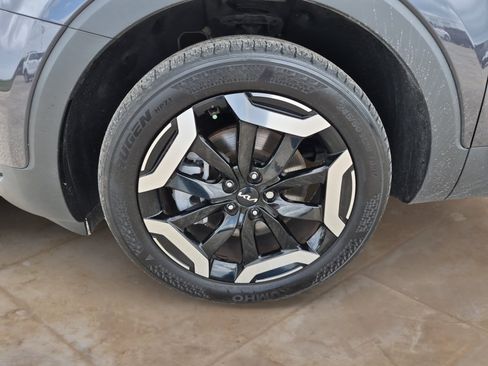 Used 2025 Kia Telluride S FWD image 30