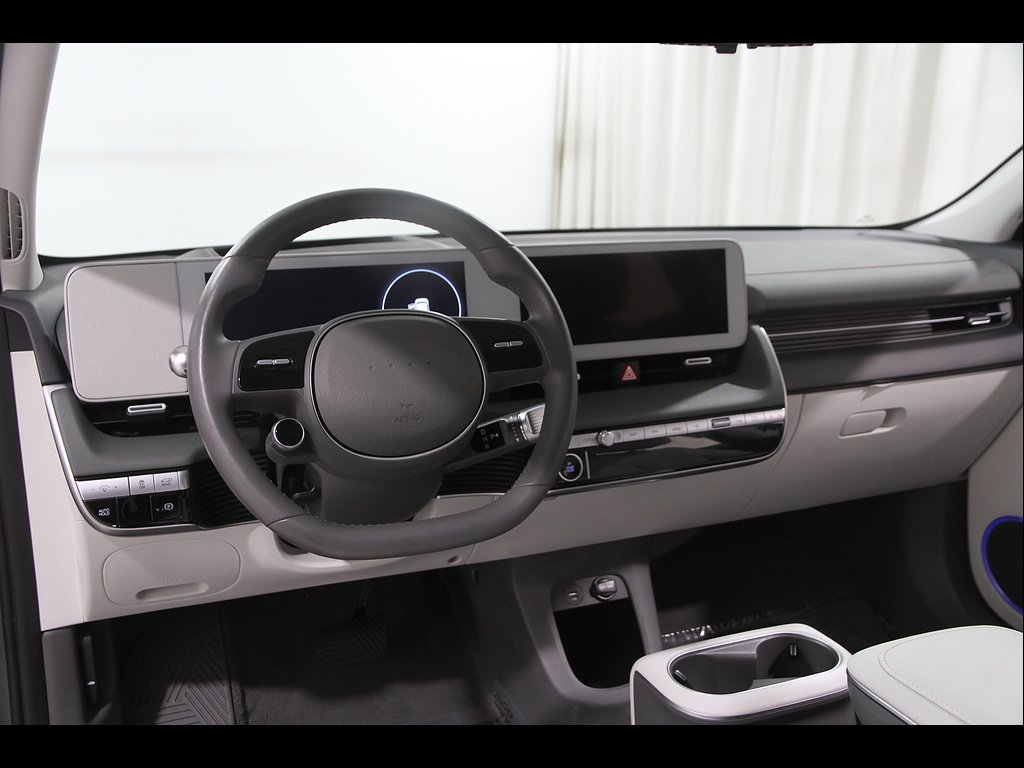 Certified 2024 Hyundai Ioniq 5 Limited AWD/4WD image 7