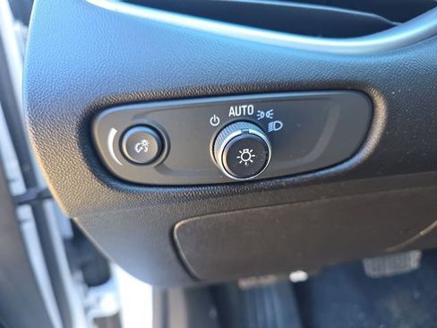 Used 2022 Chevrolet Malibu LS w/ Driver Confidence Package II image 25