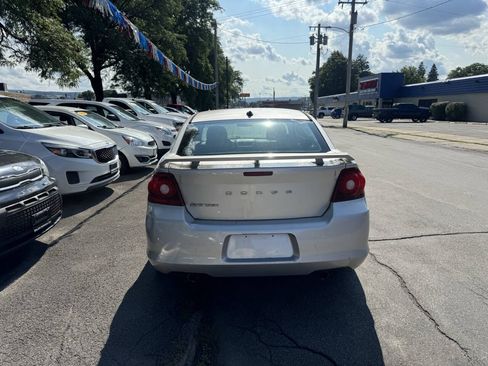 Used 2011 Dodge Avenger Heat FWD image 5