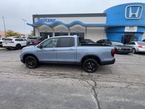 New 2026 Honda Ridgeline Black Edition image 6