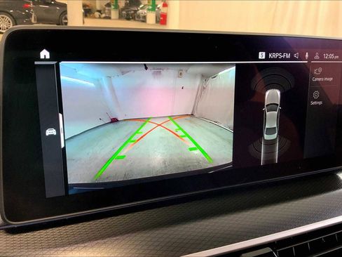 Certified 2023 BMW 540i xDrive w/ Dynamic Handling Package image 26