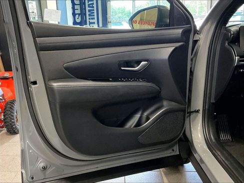 Certified 2025 Hyundai Santa Cruz XRT AWD/4WD image 9