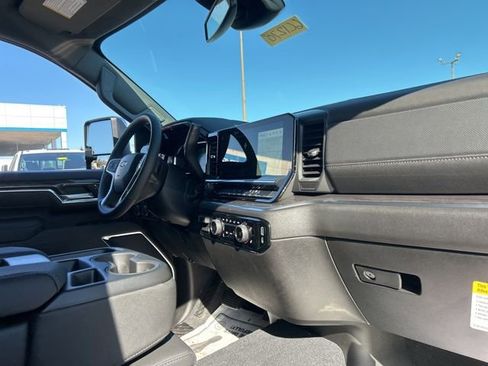 New 2026 Chevrolet Silverado 3500 LTZ image 33