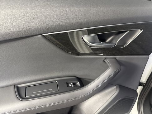 Used 2023 Audi Q7 2.0T Premium Plus w/ Premium Plus Package image 19