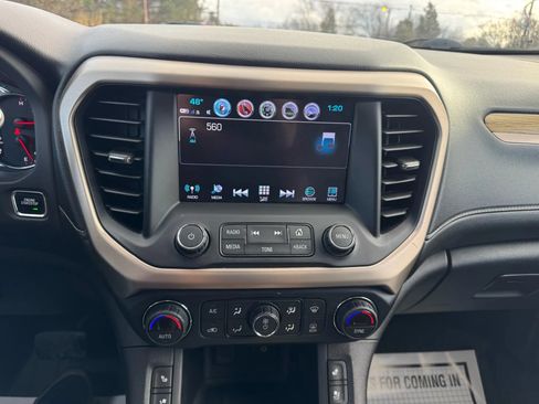 Used 2019 GMC Acadia Denali w/ LPO, Floor Liner Package AWD/4WD image 31