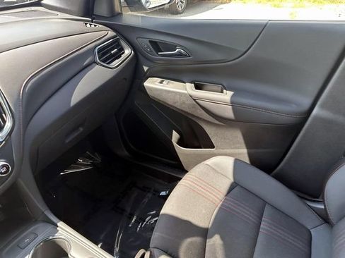 Certified 2024 Chevrolet Equinox RS FWD image 27