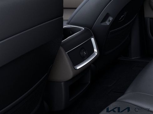 New 2026 Kia Carnival LXS FWD image 26