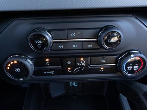 Used 2023 Ford Bronco Big Bend image 21