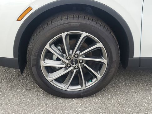 New 2025 Lincoln Corsair FWD w/ Equipment Group 101A image 19