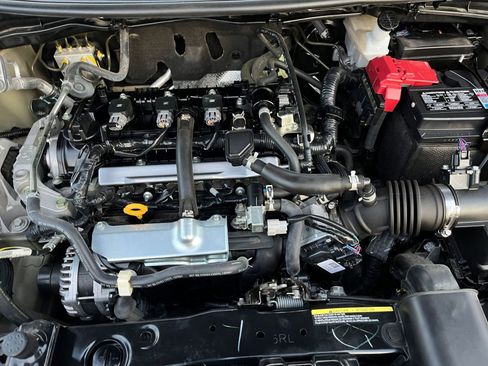 Used 2025 Nissan Versa SV image 68