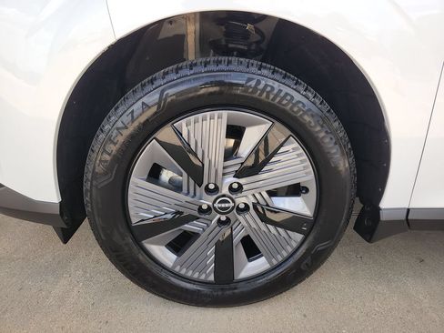 Certified 2025 Nissan Murano SL w/ Cargo Package AWD/4WD image 33