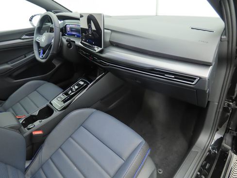 New 2026 Volkswagen Golf image 16