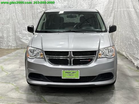 Used 2017 Dodge Grand Caravan SE w/ Power Window Group image 19