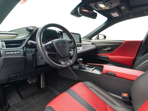 Used 2025 Lexus ES 350 F Sport FWD image 4