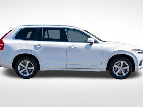 Used 2020 Volvo XC90 T5 Momentum AWD/4WD image 9