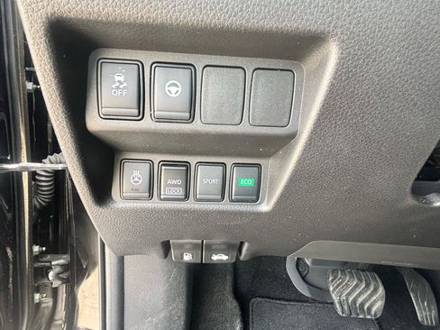 Used 2022 Nissan Rogue Sport SV w/ Technology Package AWD/4WD image 45