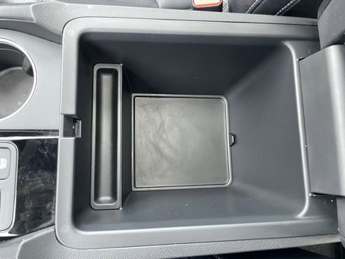 Certified 2025 Honda Pilot Touring image 21
