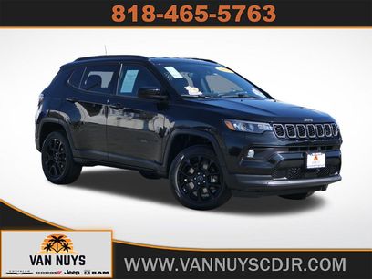 Used 2025 Jeep Compass Latitude w/ Altitude Special Edition