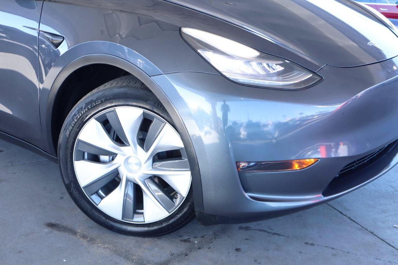 Used 2021 Tesla Model Y Long Range AWD/4WD image 4